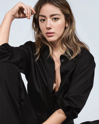 Chloe Bennet pic #1202198
