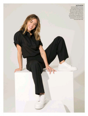 Chloe Bennet pic #1209154