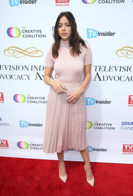 Chloe Bennet pic #964268