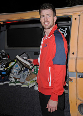photo 15 in Chris Evans gallery [id412687] 2011-10-17 00:00:00