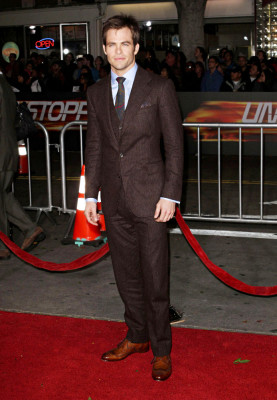 photo 3 in Chris Pine gallery [id496718] 2012-06-07 00:00:00