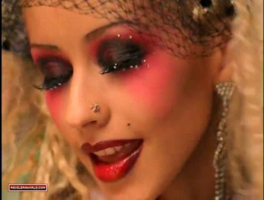 photo 21 in Christina Aguilera gallery [id165217] 2009-06-25 00:00:00