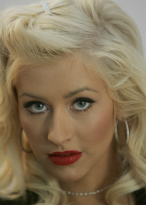 photo 14 in Christina Aguilera gallery [id165330] 2009-06-25 00:00:00