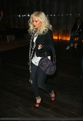 photo 13 in Christina Aguilera gallery [id153802] 2009-05-13 00:00:00