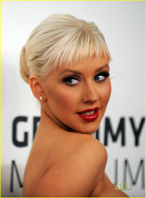 photo 28 in Christina Aguilera gallery [id118945] 2008-12-05 00:00:00