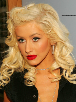 photo 4 in Christina Aguilera gallery [id162235] 2009-06-09 00:00:00