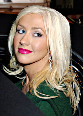photo 3 in Christina Aguilera gallery [id125316] 2009-01-08 00:00:00