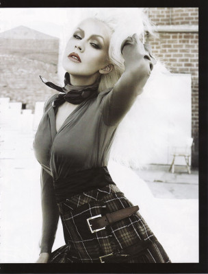 photo 9 in Christina Aguilera gallery [id109170] 2008-09-15 00:00:00