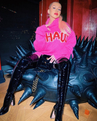 photo 4 in Christina Aguilera gallery [id1199471] 2020-01-19 00:00:00