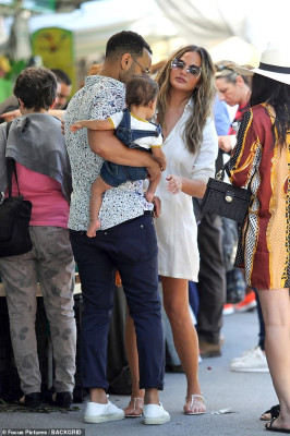 Christine Teigen pic #1144521