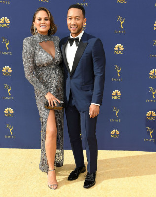 Christine Teigen pic #1068127
