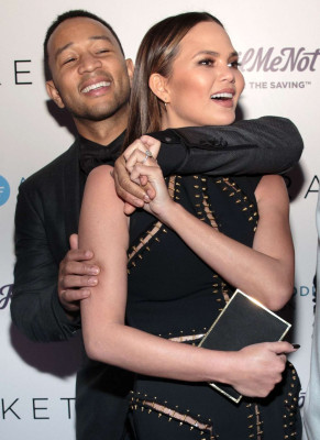 Christine Teigen pic #920586