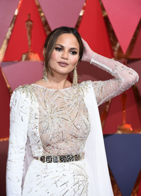 Christine Teigen pic #913277