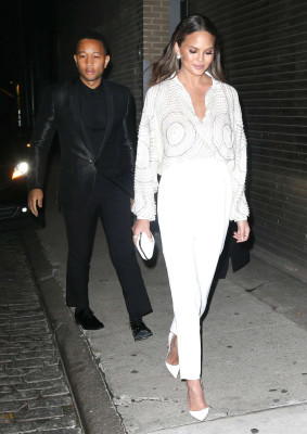 Christine Teigen pic #897189