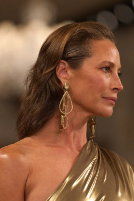 photo 11 in Christy Turlington gallery [id1359876] 2024-11-04 00:00:00