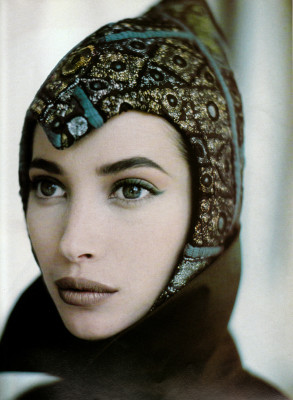 photo 29 in Christy Turlington gallery [id202689] 2009-11-19 00:00:00