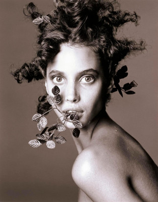 photo 8 in Christy Turlington gallery [id311598] 2010-12-02 00:00:00