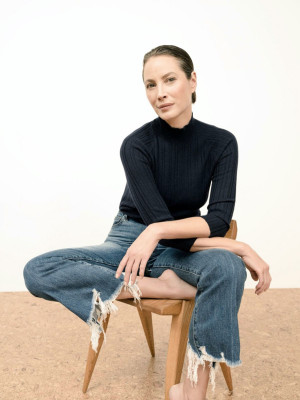 photo 6 in Christy Turlington gallery [id1201903] 2020-02-04 00:00:00
