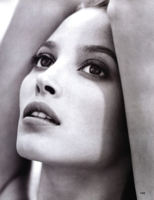 photo 26 in Christy Turlington gallery [id453] -0001-11-30 00:00:00