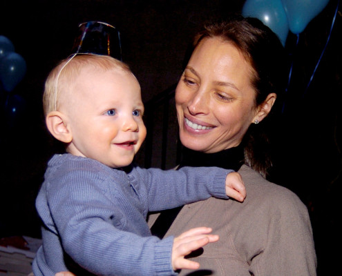photo 8 in Christy Turlington gallery [id233185] 2010-02-05 00:00:00