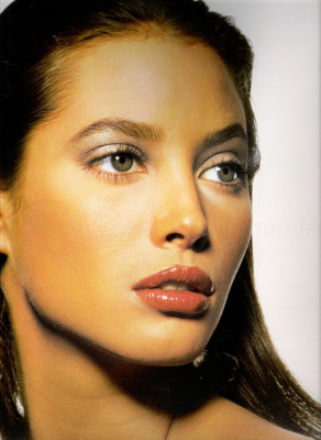 photo 15 in Christy Turlington gallery [id128157] 2009-01-19 00:00:00