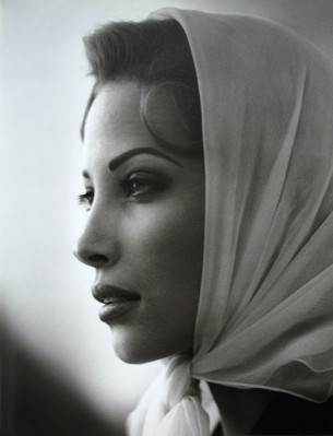 photo 19 in Christy Turlington gallery [id221659] 2009-12-30 00:00:00