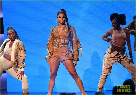 Ciara pic #1191227