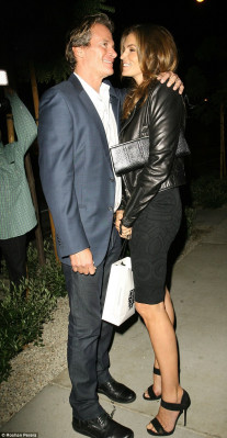 Cindy Crawford pic #735150