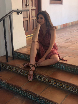 photo 3 in Cindy Crawford gallery [id1126900] 2019-04-29 00:00:00