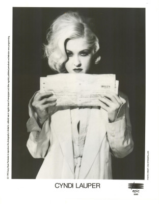 Cindy Lauper pic #365544