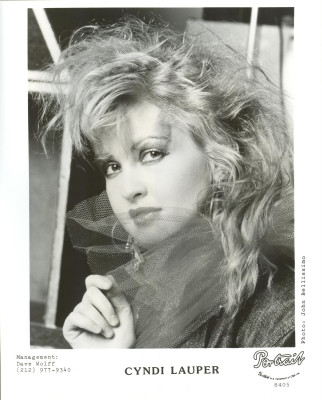 Cindy Lauper pic #365546