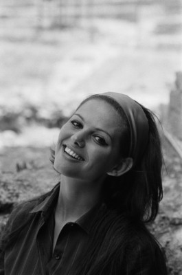 photo 17 in Claudia gallery [id164313] 2009-06-23 00:00:00
