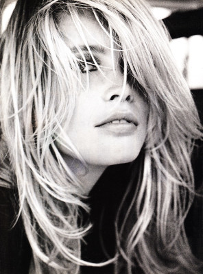 Claudia Schiffer pic #156915