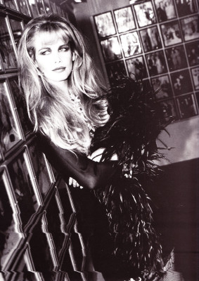 Claudia Schiffer pic #184615