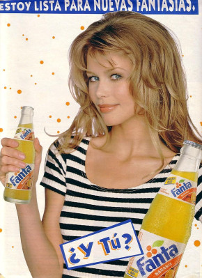 Claudia Schiffer pic #159433