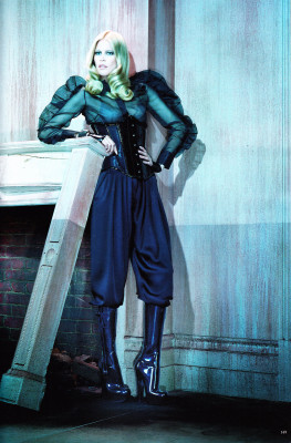 photo 28 in Claudia Schiffer gallery [id572280] 2013-02-03 00:00:00