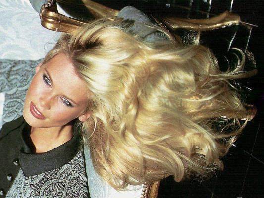 Claudia Schiffer pic #170242