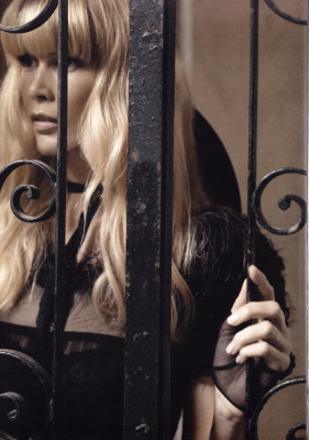 Claudia Schiffer pic #238535
