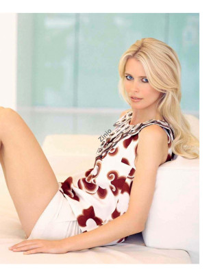photo 29 in Claudia Schiffer gallery [id575903] 2013-02-17 00:00:00