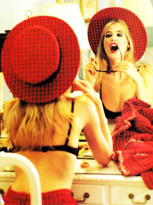 photo 10 in Claudia Schiffer gallery [id573223] 2013-02-08 00:00:00
