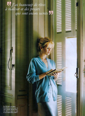 Claudia Schiffer pic #573723