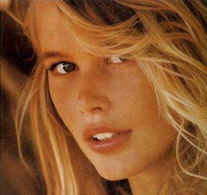 Claudia Schiffer pic #159537
