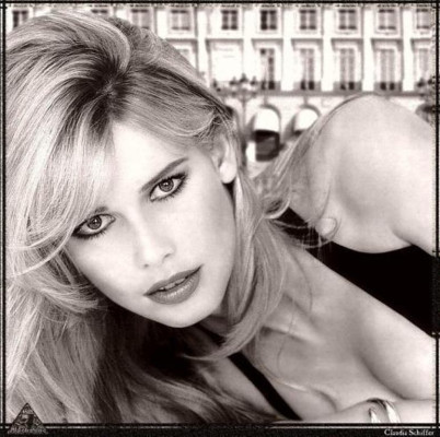 Claudia Schiffer pic #159633