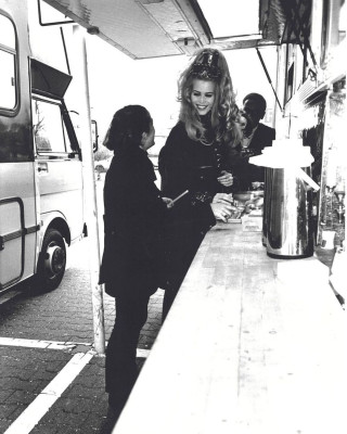 Claudia Schiffer pic #1249719