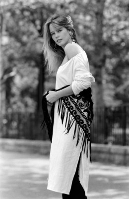 Claudia Schiffer pic #1345593