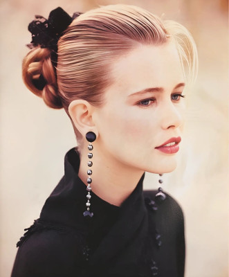 photo 14 in Claudia Schiffer gallery [id1357187] 2024-09-21 00:00:00