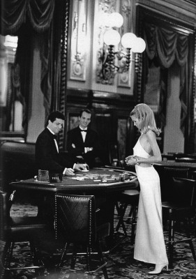 Claudia Schiffer pic #572047