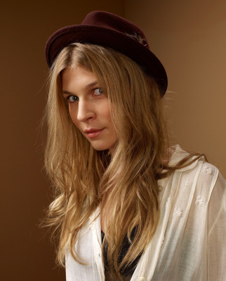 Clemence Poesy pic #289953