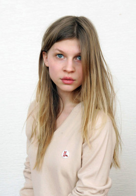 Clemence Poesy pic #228492