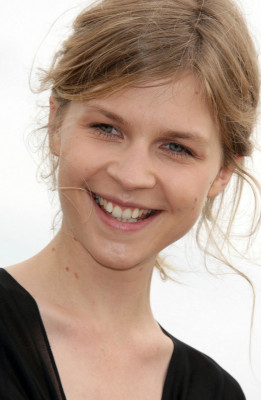Clemence Poesy pic #247273